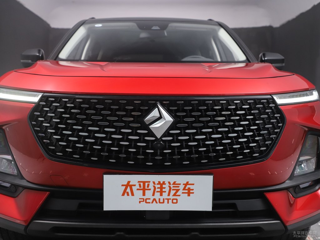 星焰紅寶駿RS-5車頭外觀圖片