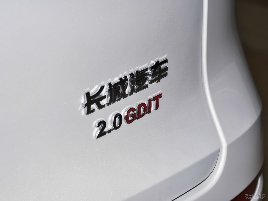 漢密爾頓白哈弗H6車尾外觀圖片