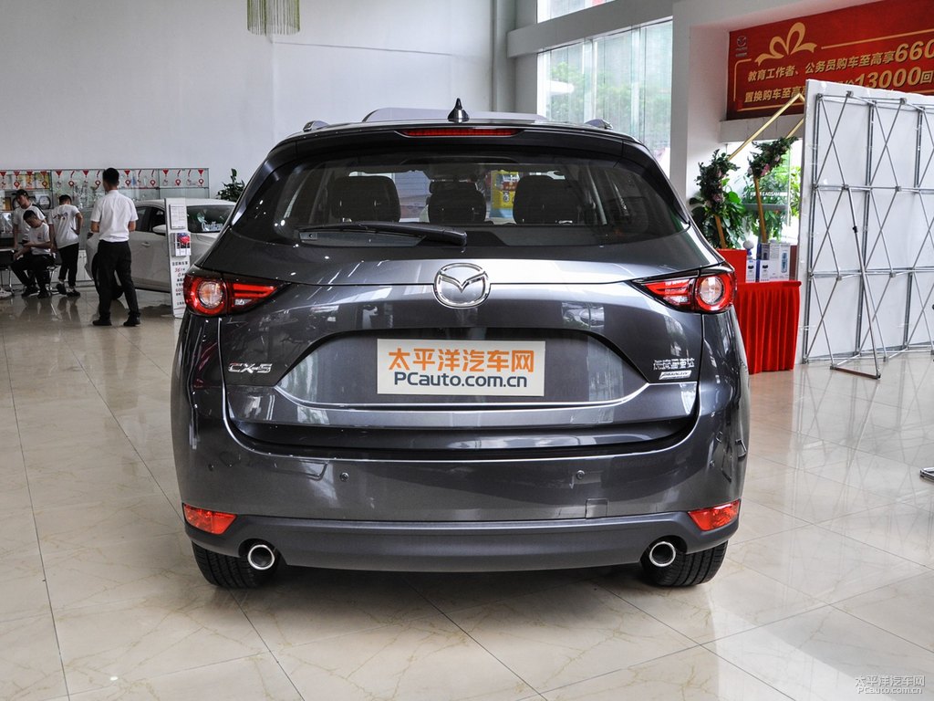 鉑鋼灰馬自達CX-5整車外觀外觀圖片