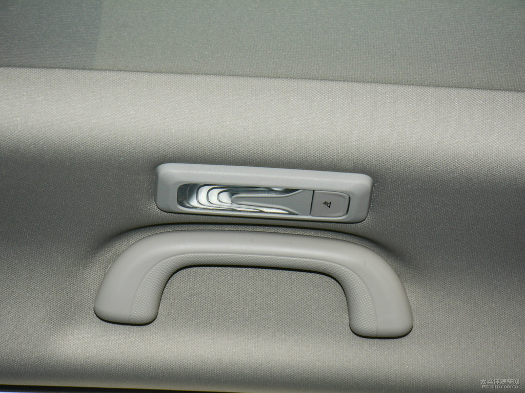 炫晶白長安CS75 PLUS車廂內(nèi)飾圖片