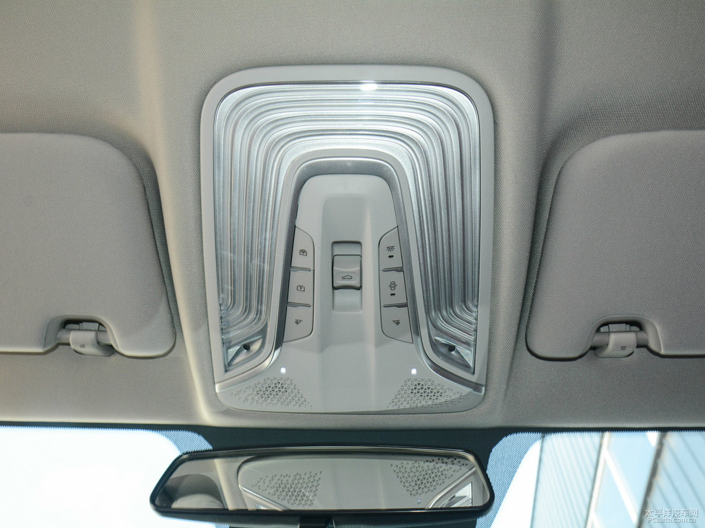 炫晶白長安CS75 PLUS車廂內飾圖片