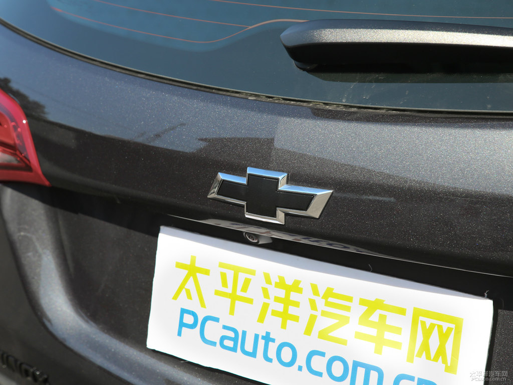 極夜黑探界者車尾外觀圖片