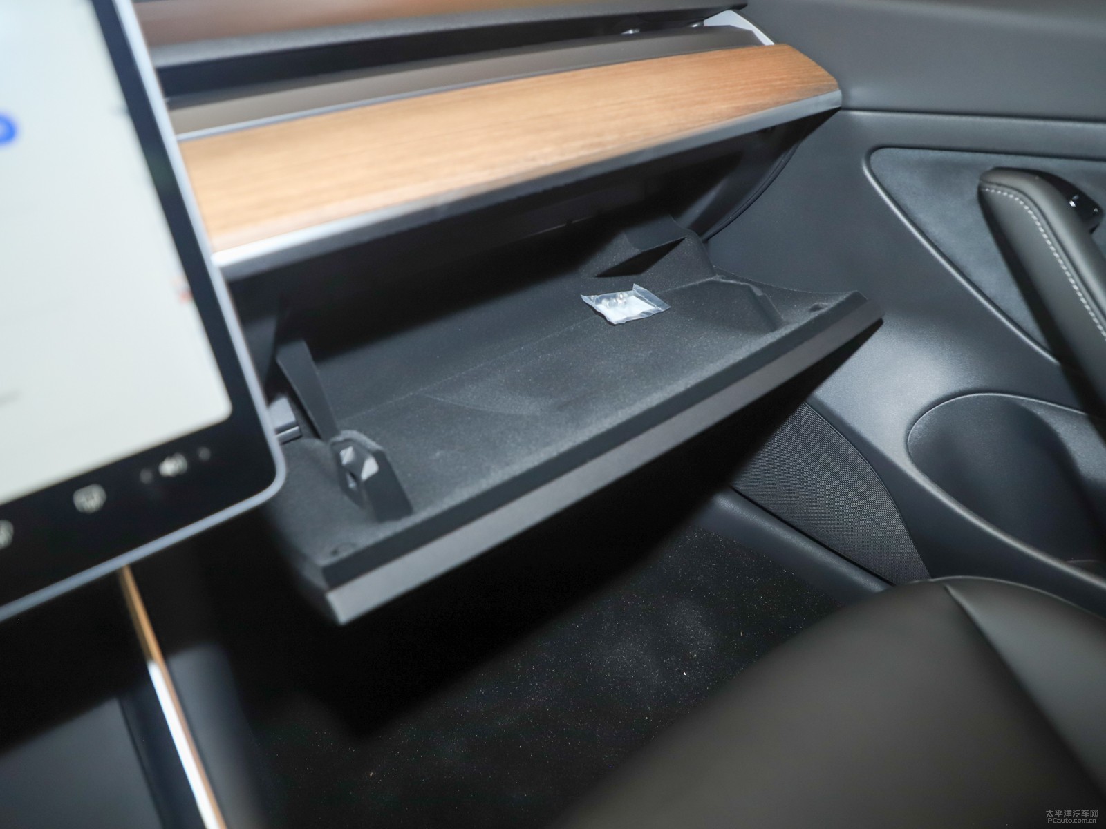 Model 3空間高清大圖