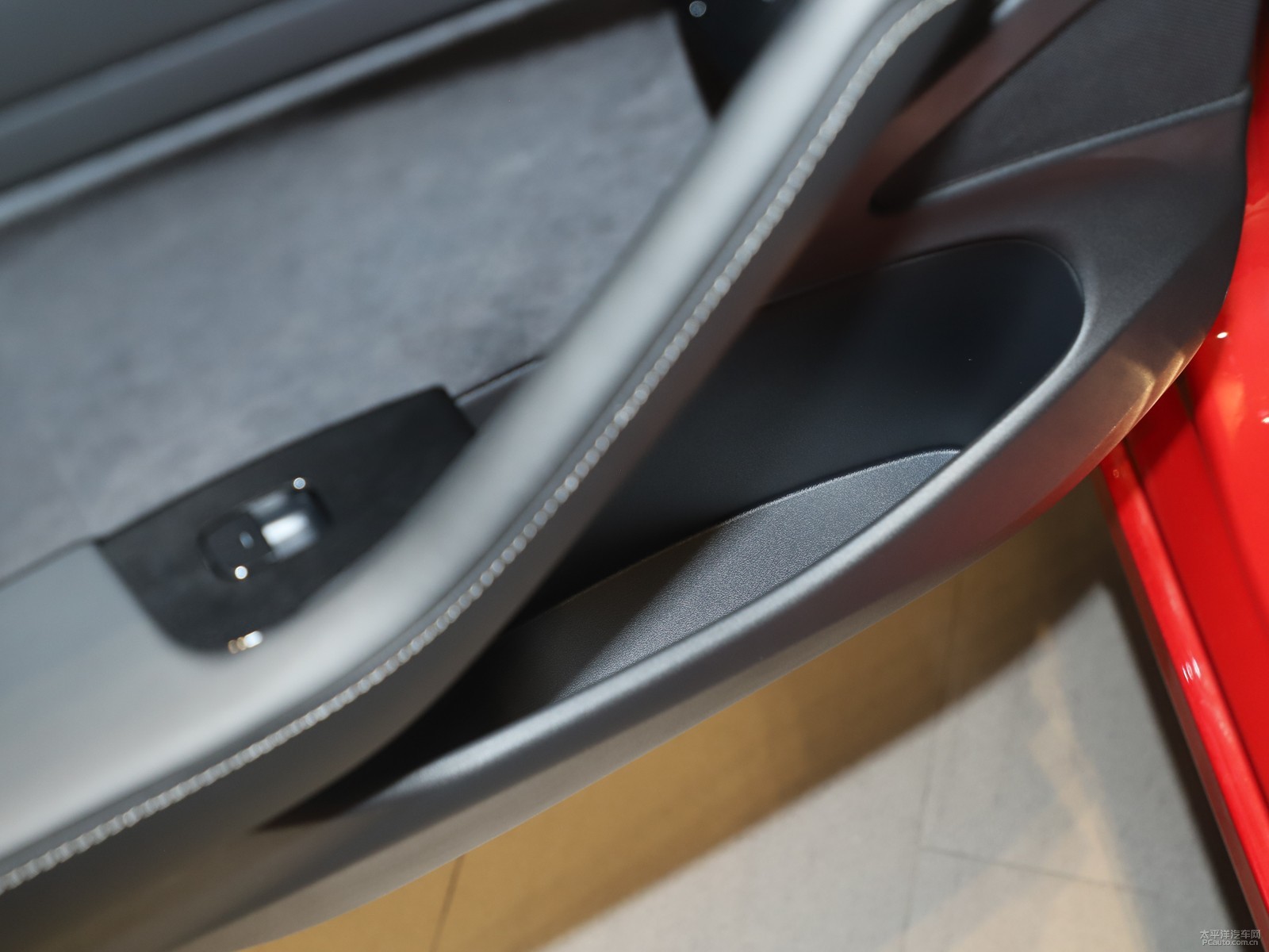 Model 3空間高清大圖