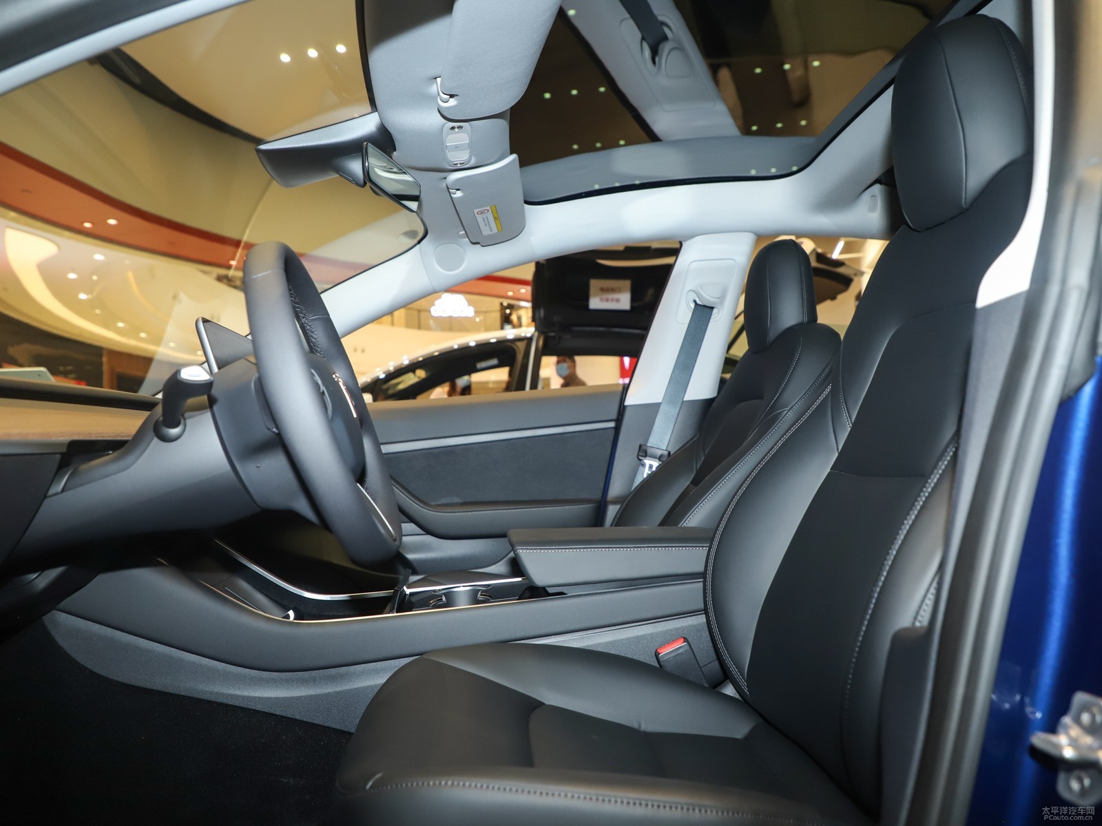 Model 3空間高清大圖