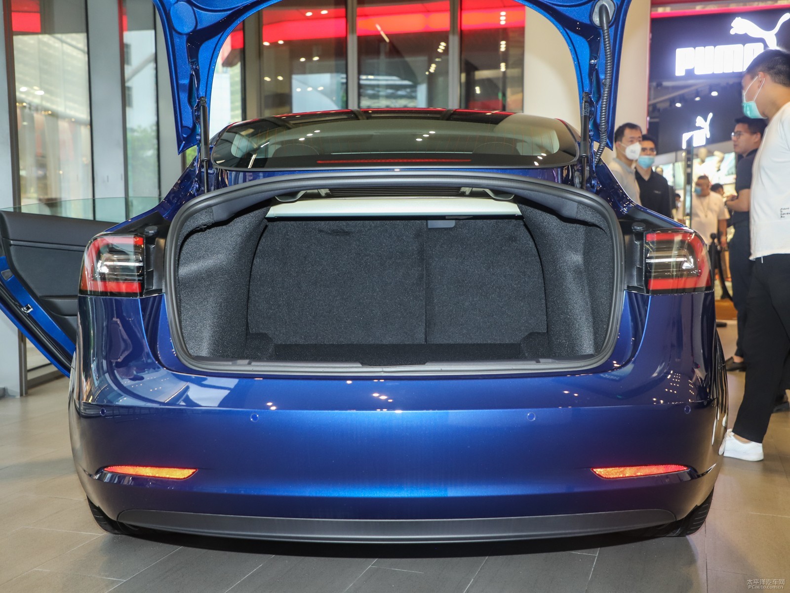 Model 3空間高清大圖