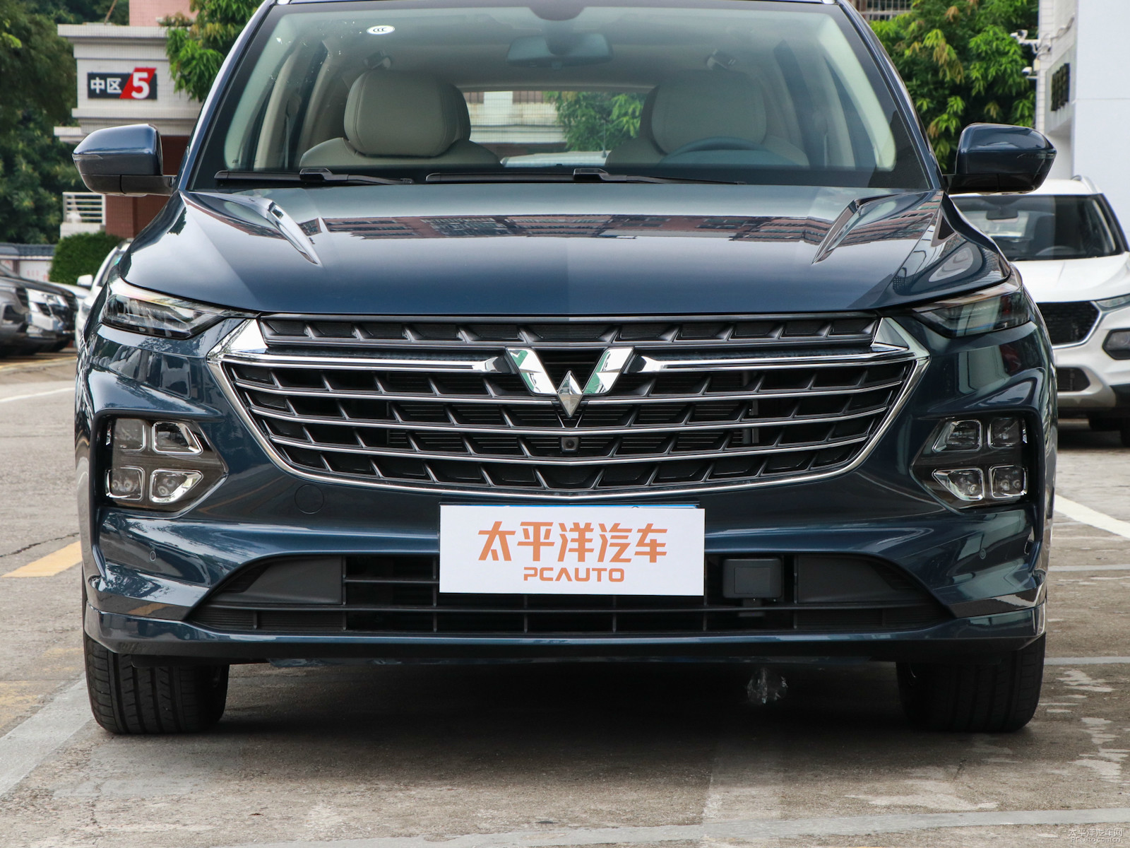 五菱凱捷外觀高清大圖