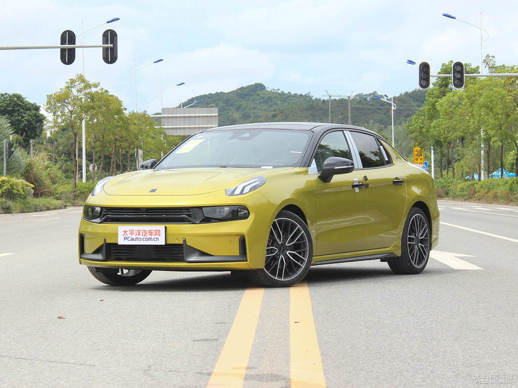 炫燃金領(lǐng)克03整車(chē)外觀外觀圖片