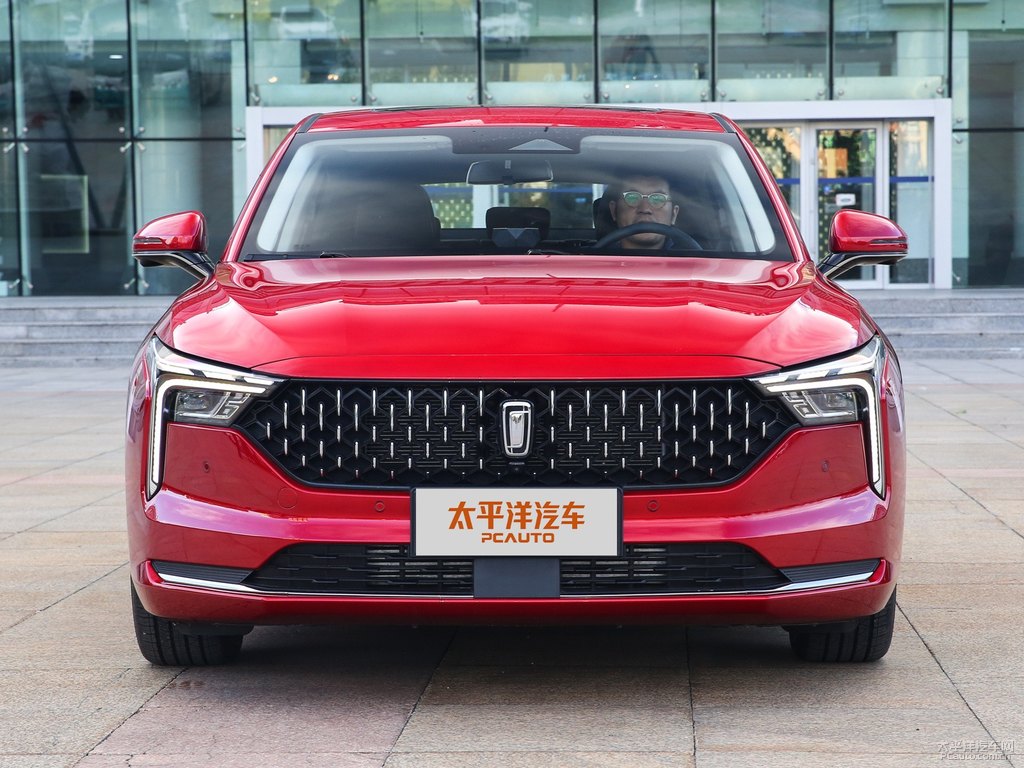 量子紅奔騰B70車頭外觀圖片