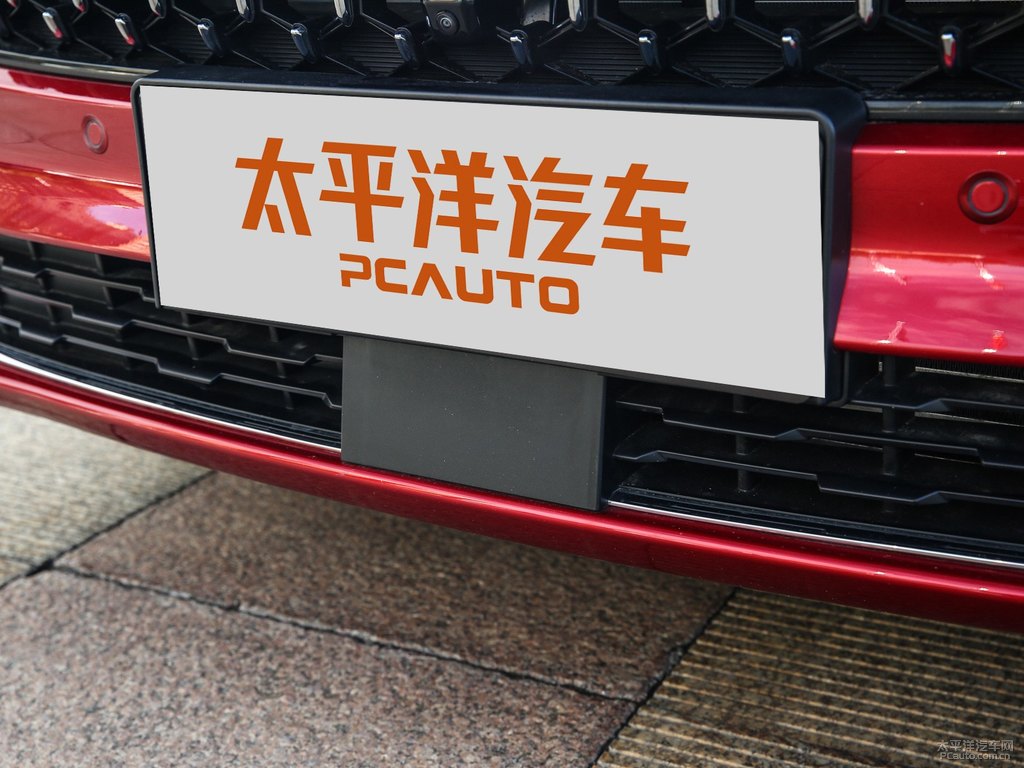 量子紅奔騰B70車(chē)頭外觀圖片