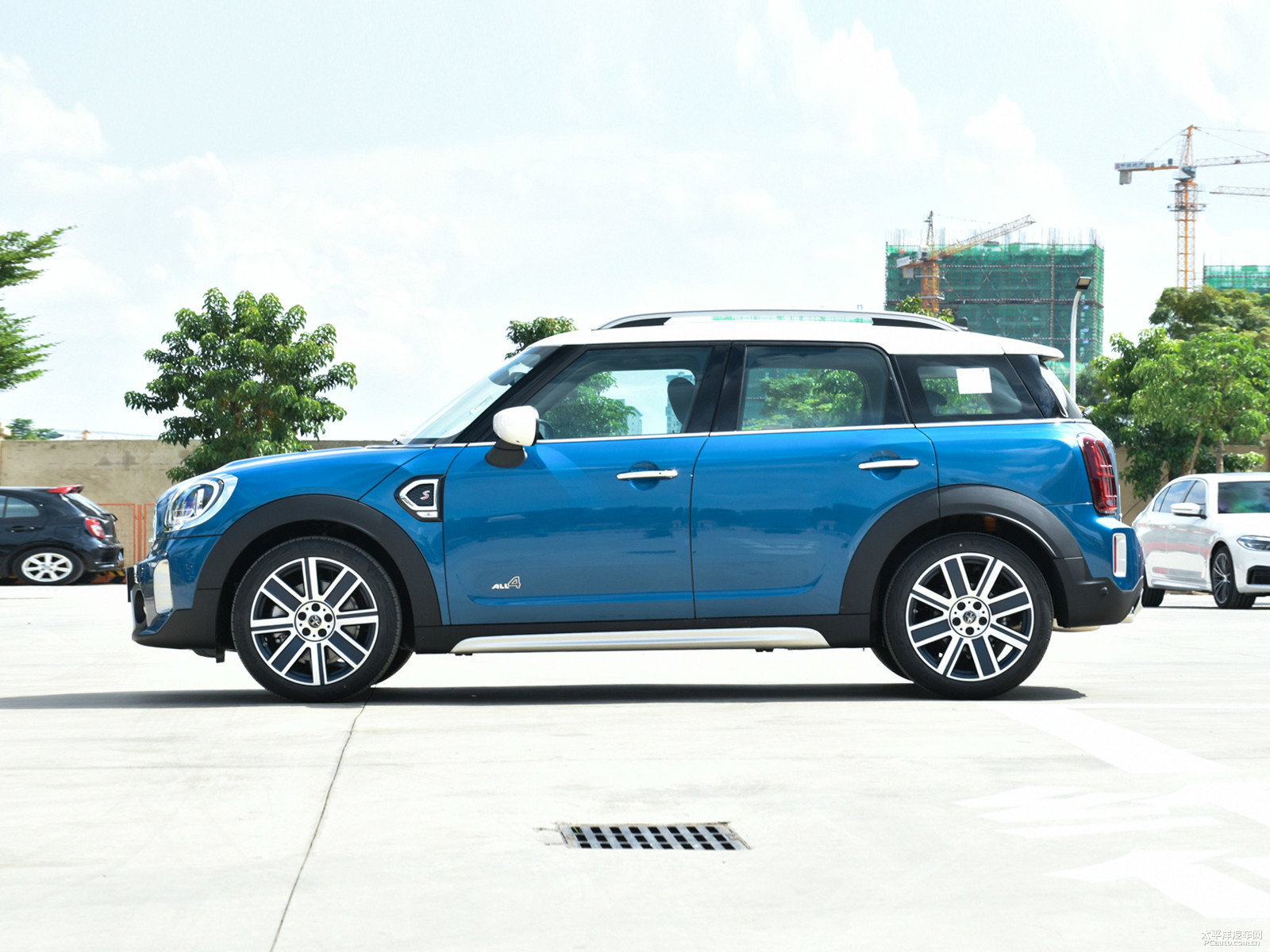 MINI COUNTRYMAN外觀高清大圖