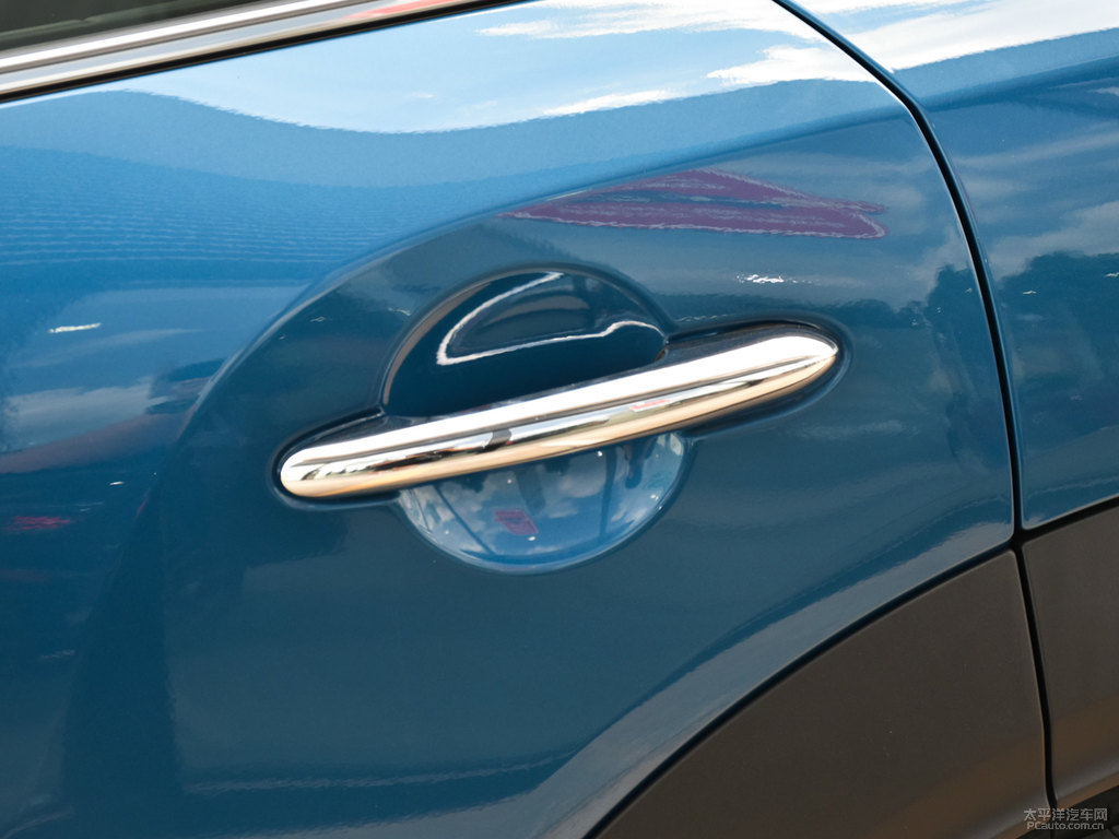 ɫ+u{(ln)MINI COUNTRYMAN܇^DƬ