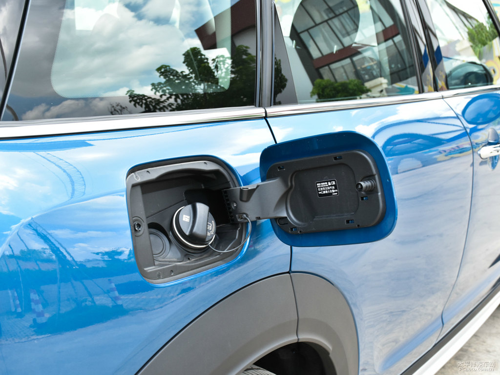 ɫ+u{MINI COUNTRYMAN(ji)(ji)DƬ