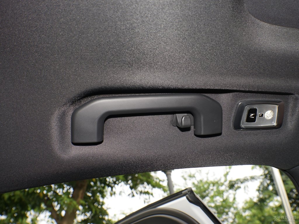 水晶白沃爾沃S60車廂內(nèi)飾圖片