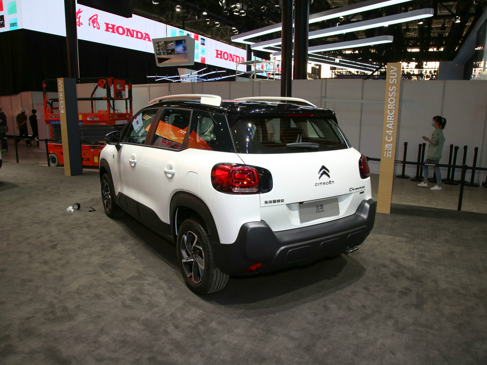 云逸 C4 AIRCROSS車展高清大圖