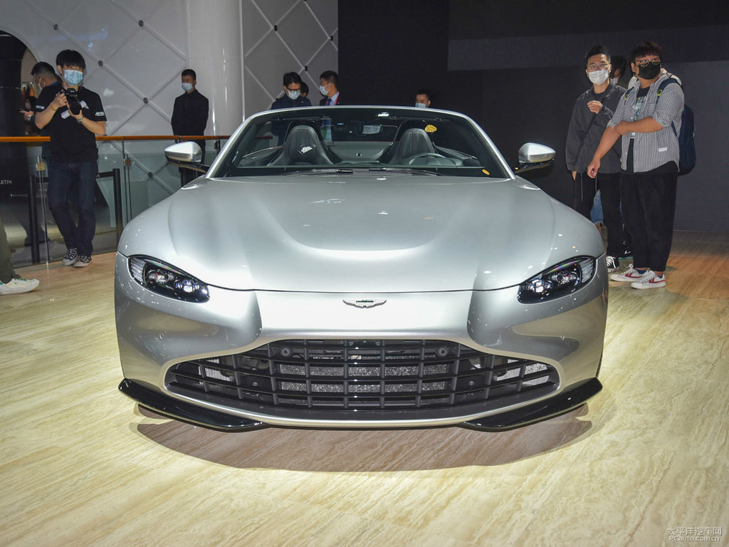 V8 VantageDƬ