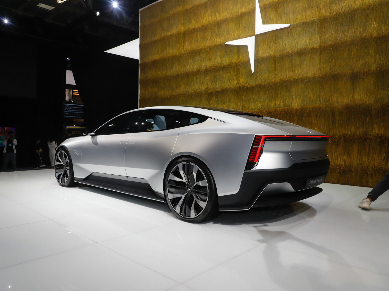 Polestar 5車展高清大圖