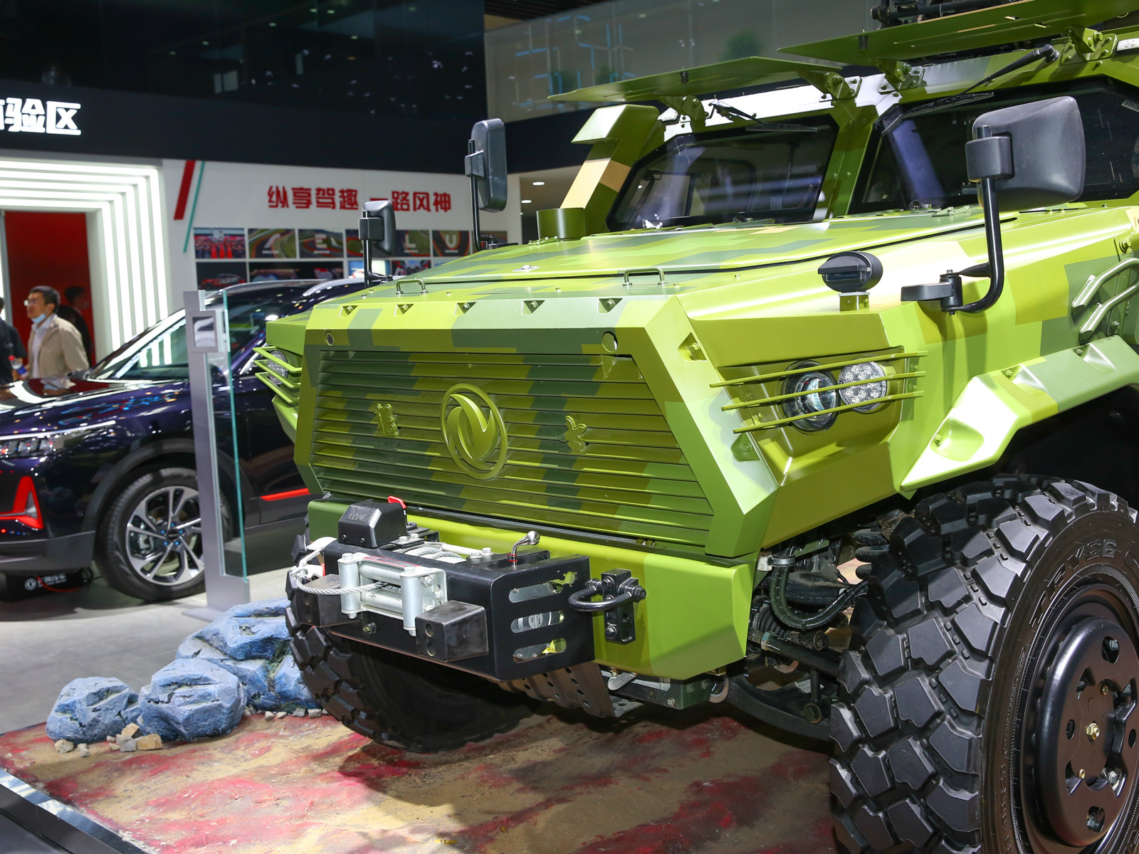 猛士車展高清大圖