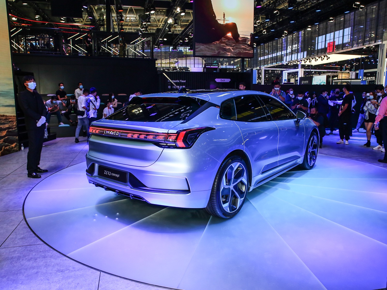 領(lǐng)克Z10車展高清大圖