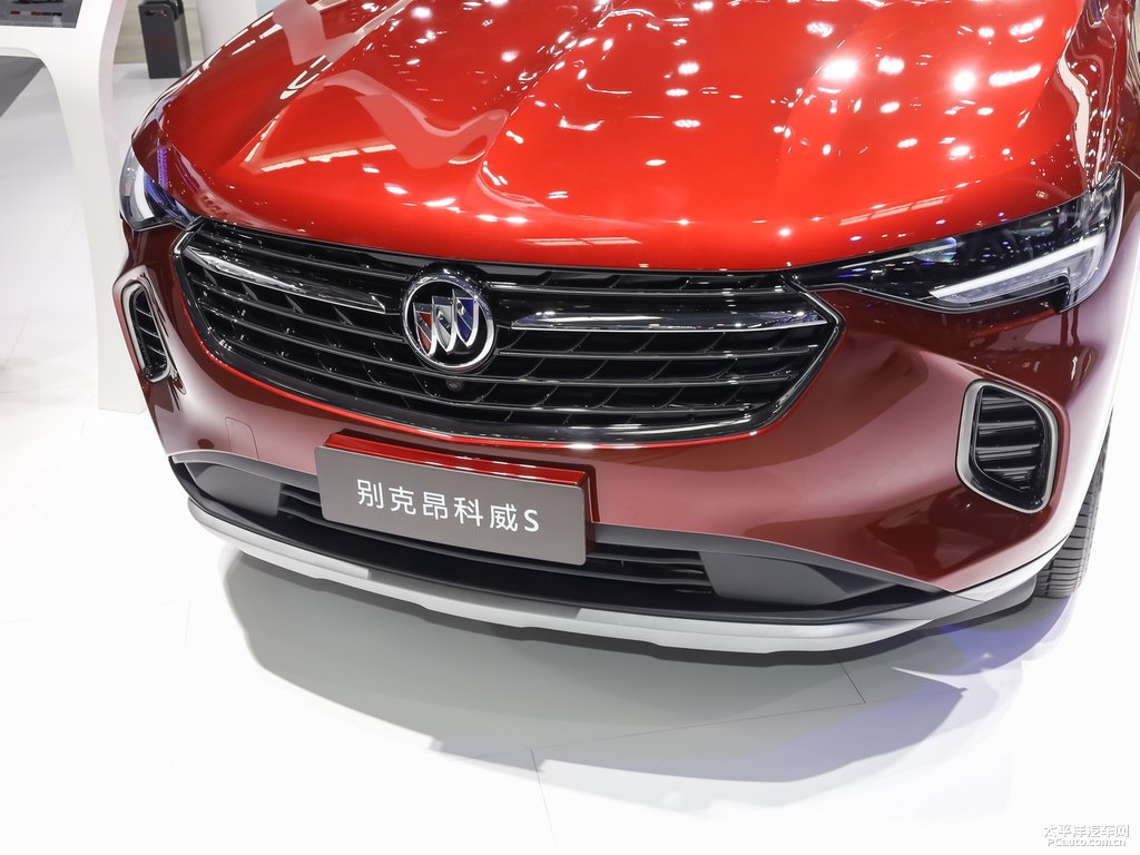 朱砂紅昂科威車頭外觀圖片
