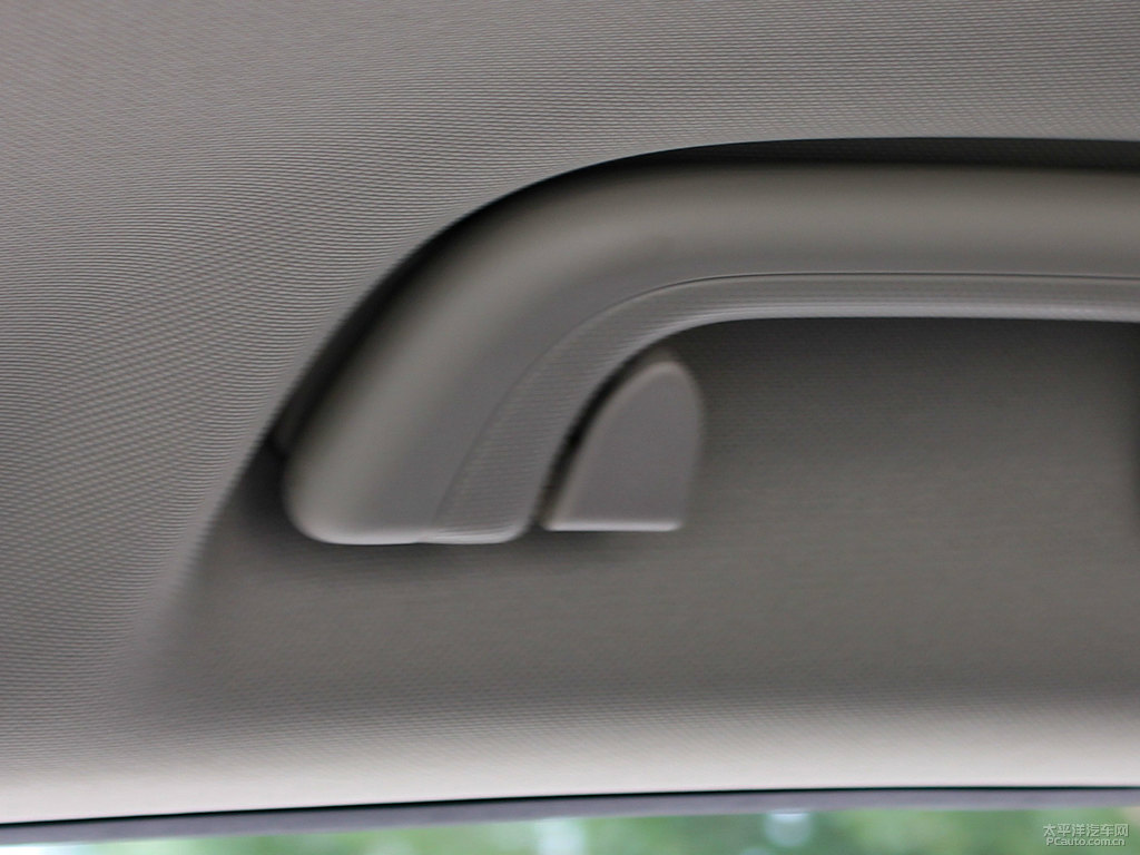 冰晶白帝豪GS車廂內(nèi)飾圖片