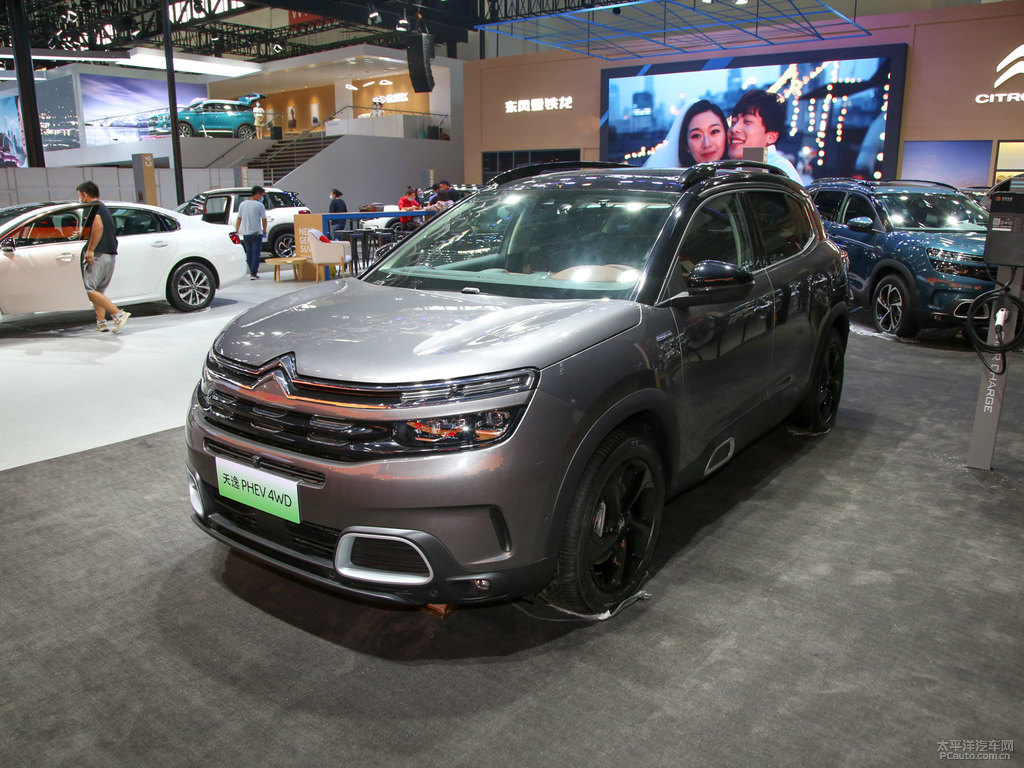 r C5 AIRCROSSԴ^DƬ