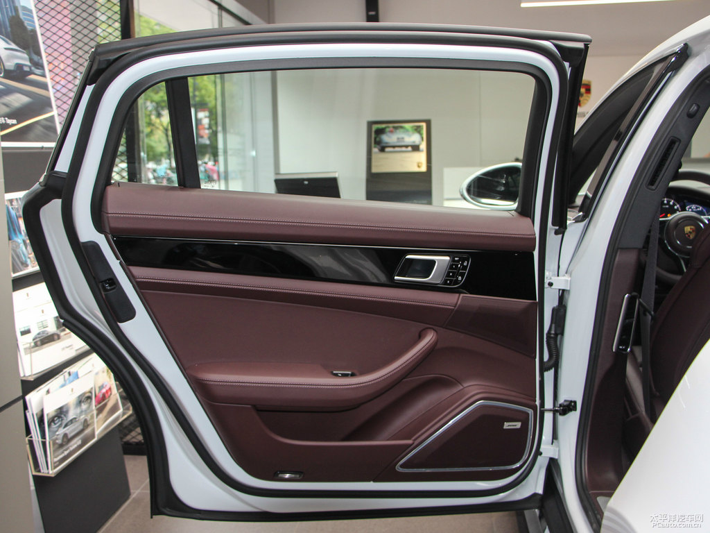 ɫPanamera܇(ni)DƬ