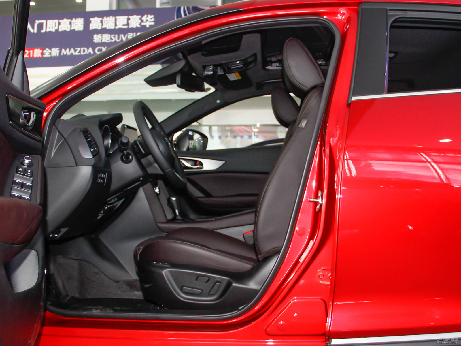 馬自達(dá)CX-4空間高清大圖