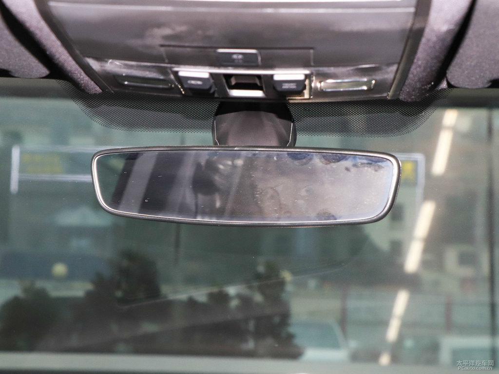珠光白探岳X車廂內(nèi)飾圖片