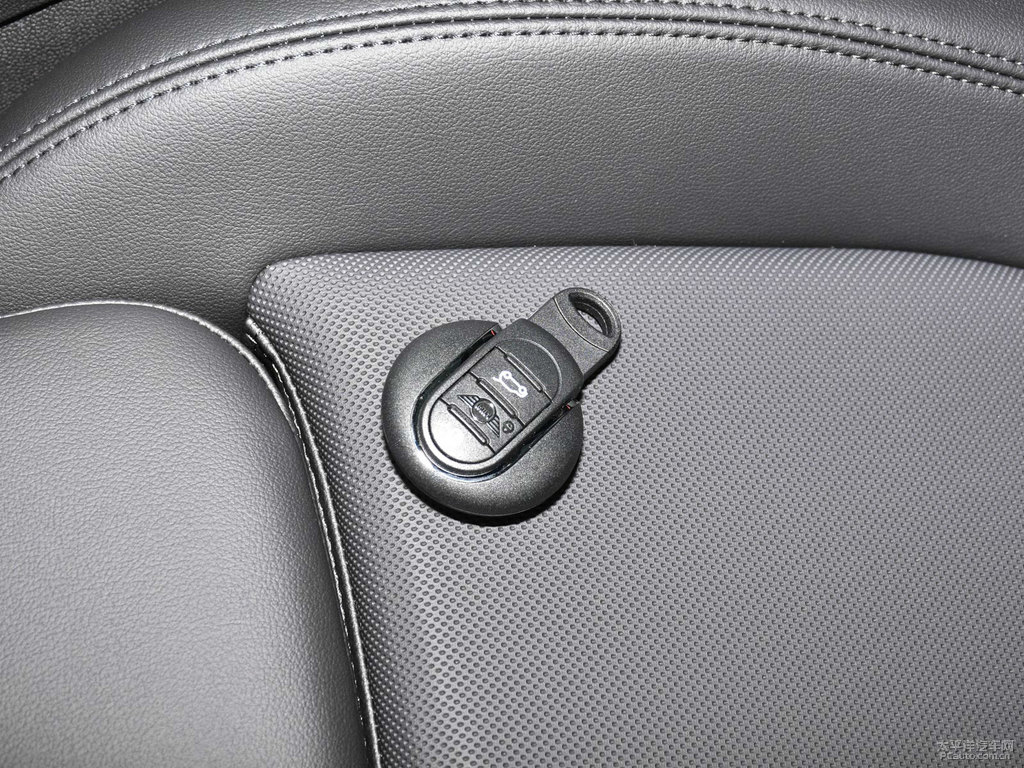 tMINI COUNTRYMAN(x)(ji)(x)(ji)DƬ