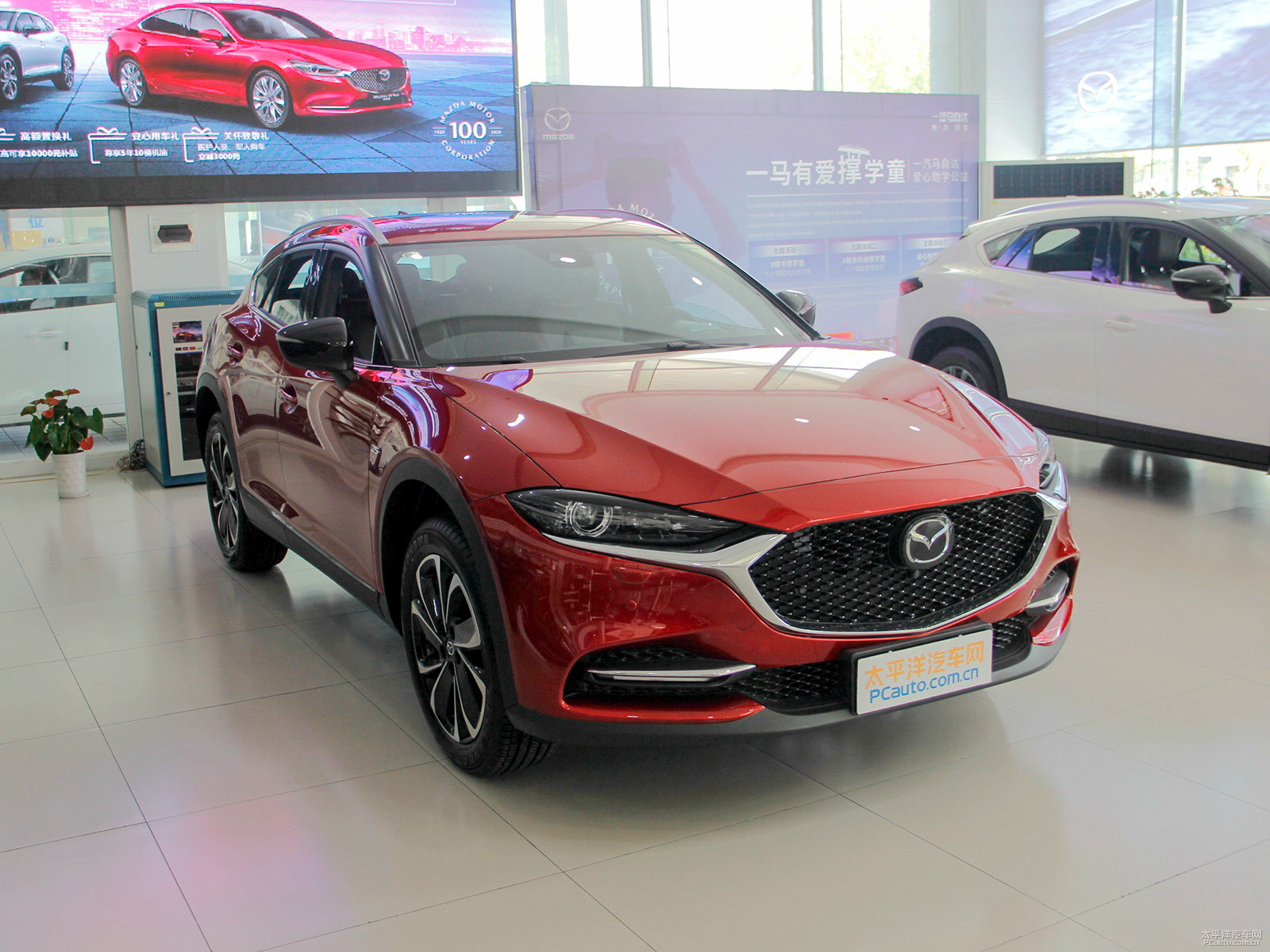 馬自達(dá)CX-4外觀高清大圖