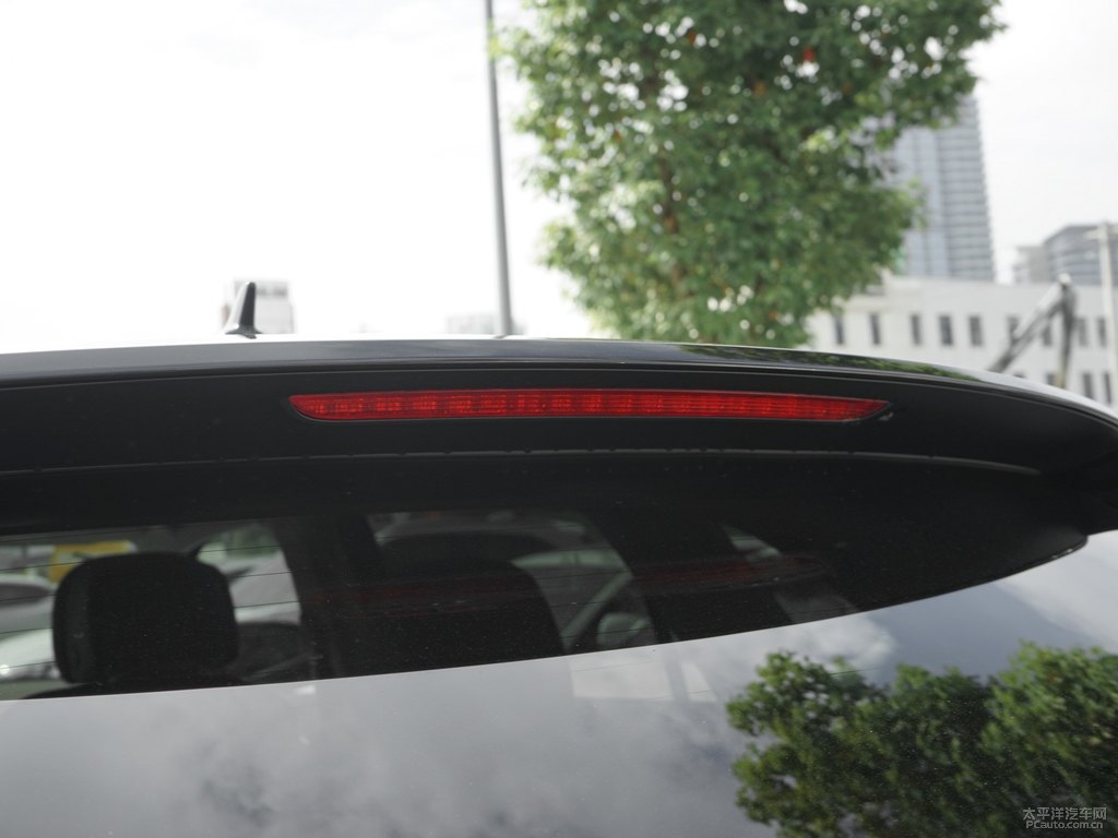 玄武黑途昂X車尾外觀圖片