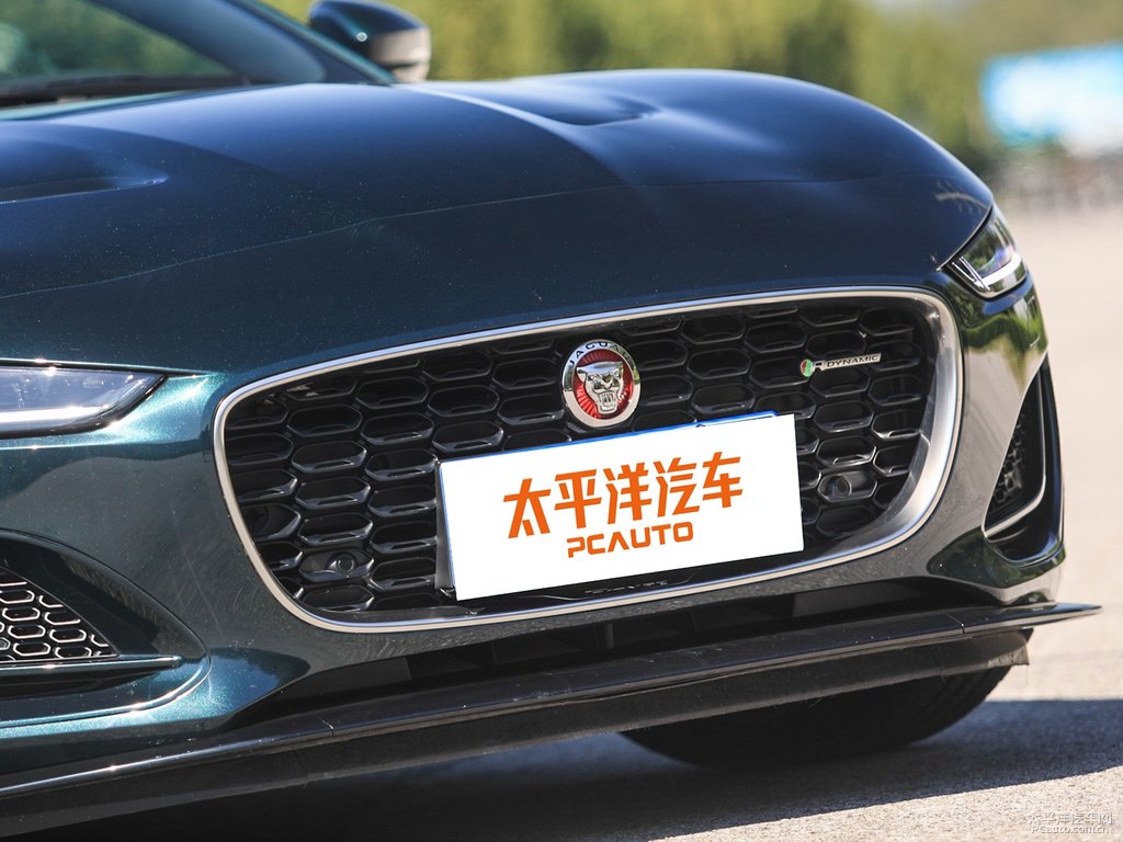 英國綠捷豹F-TYPE車頭外觀圖片