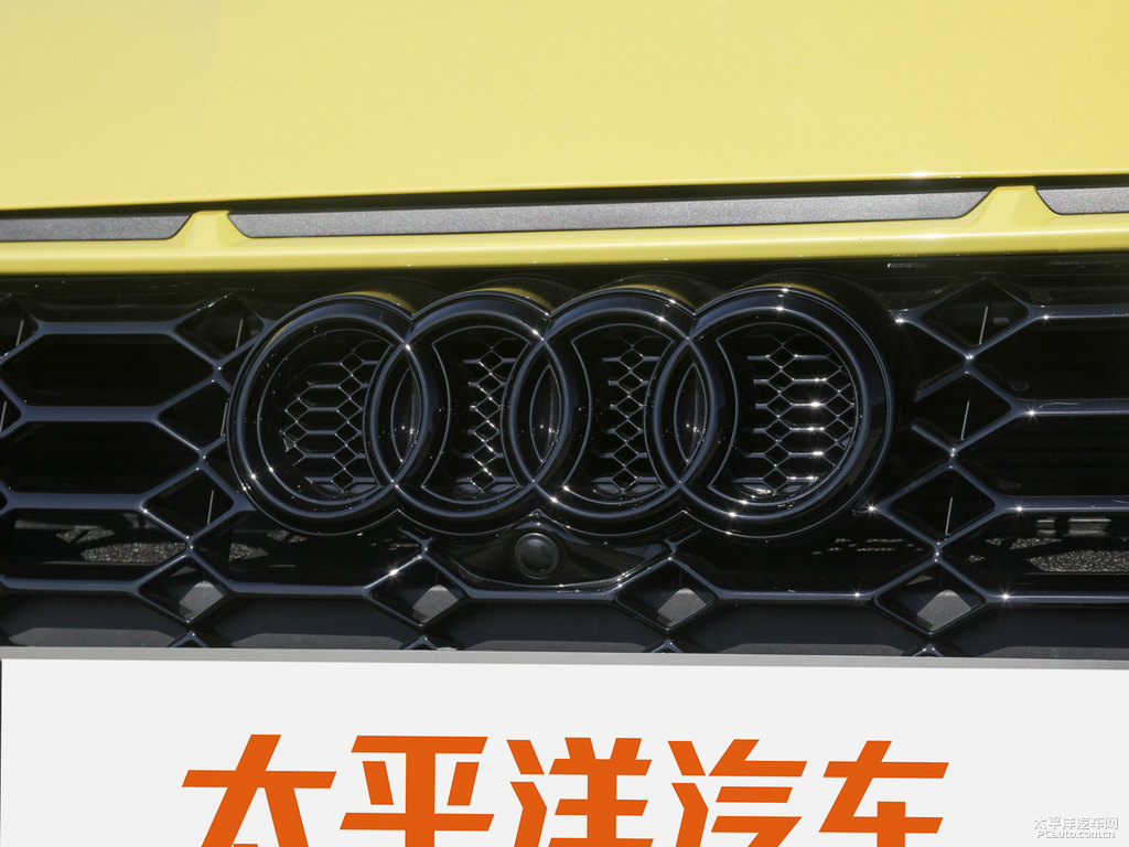 定制黃奧迪RS 5車頭外觀圖片