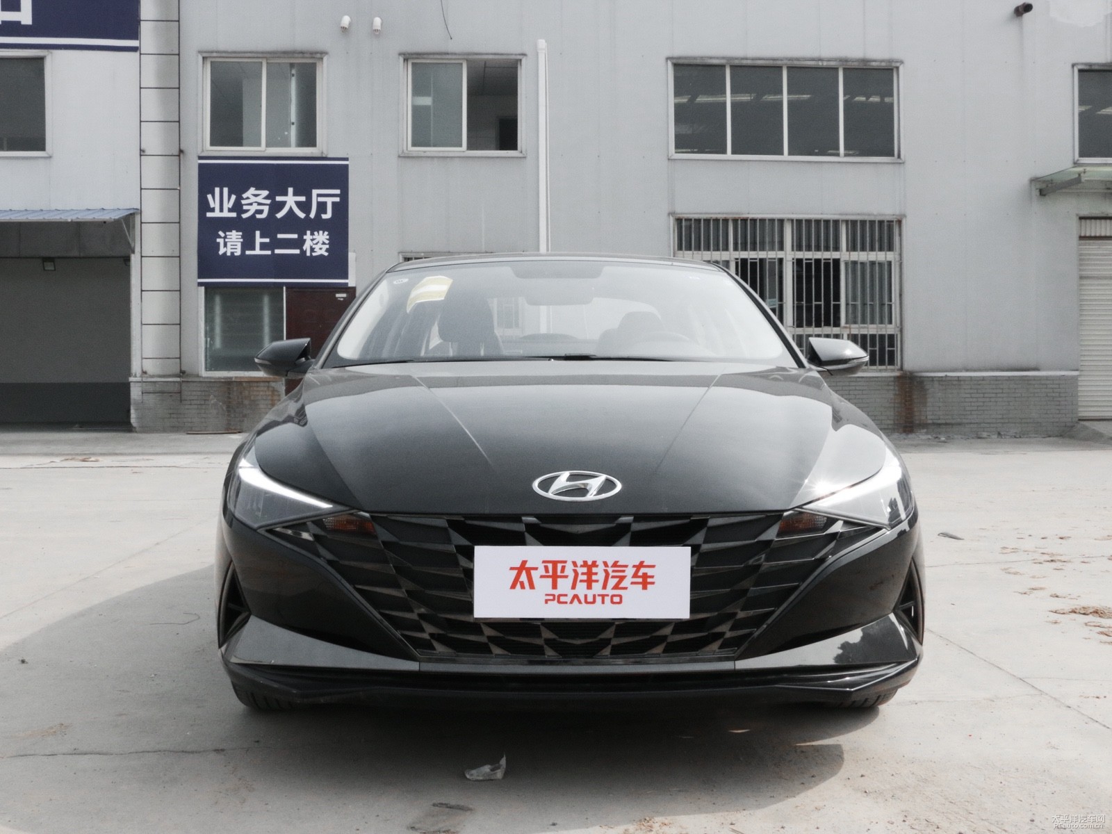 伊蘭特外觀高清大圖
