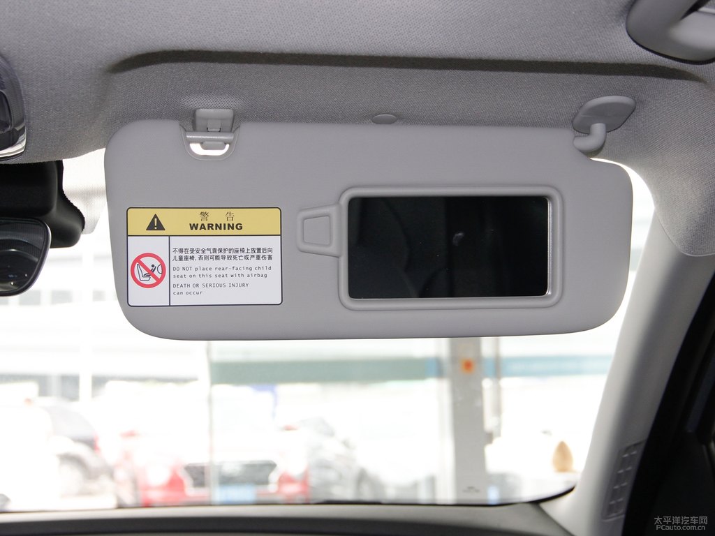太空灰伊蘭特車廂內(nèi)飾圖片