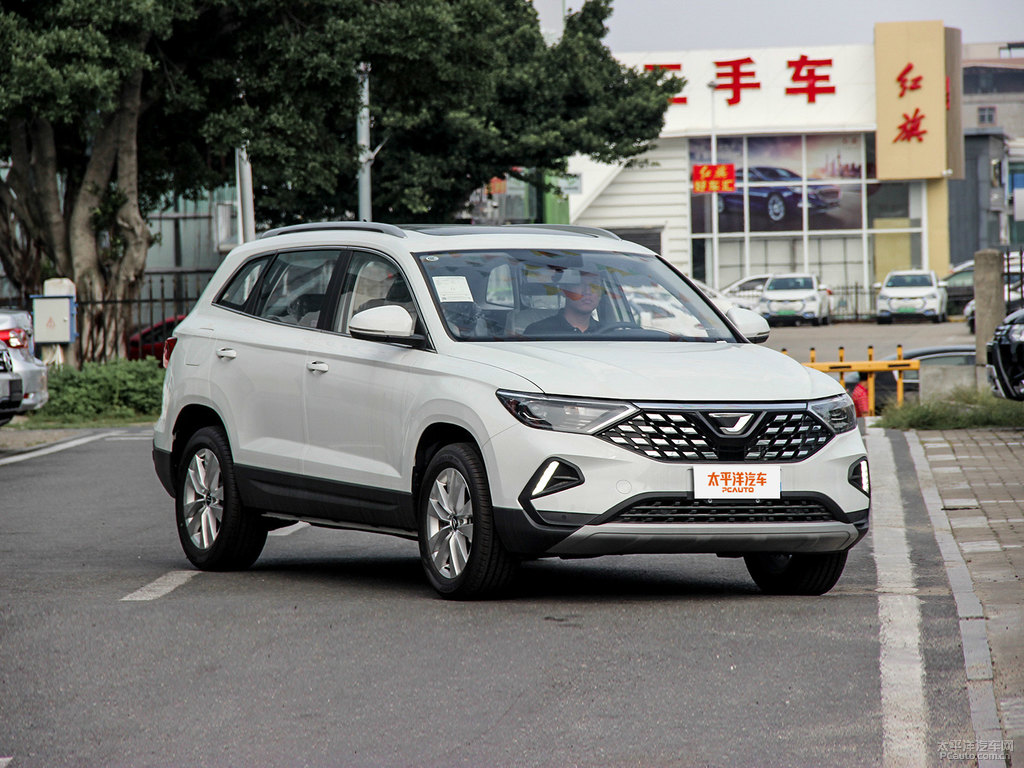 極地白捷達(dá)VS7整車外觀外觀圖片