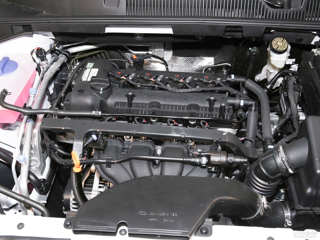 皓月白艾瑞澤5整車外觀外觀圖片