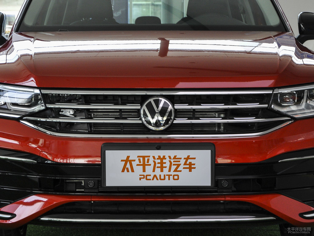 超導(dǎo)紅途觀X車頭外觀圖片