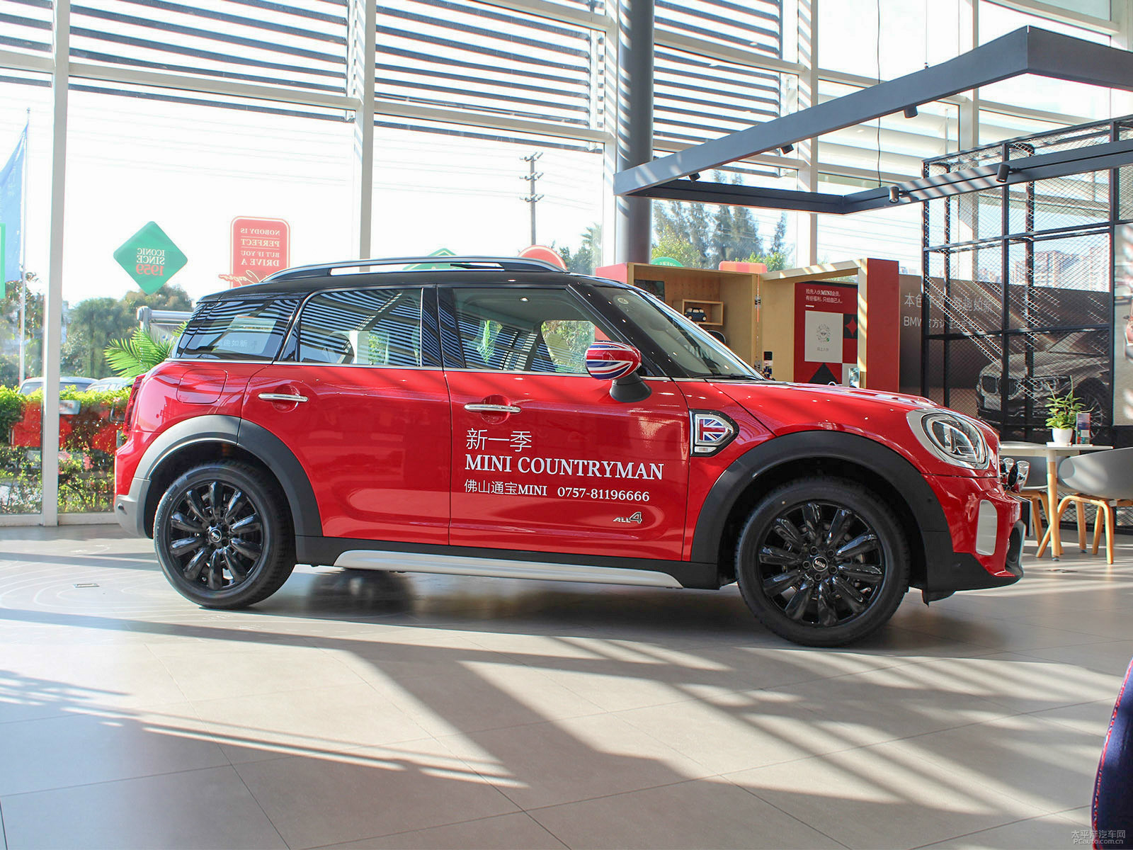 MINI COUNTRYMAN外觀高清大圖