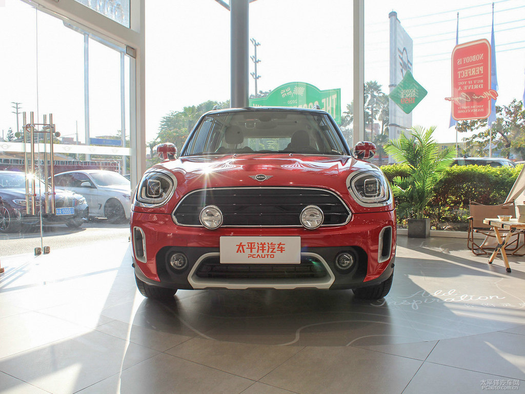 ɫ+tMINI COUNTRYMAN܇(ch)^^DƬ