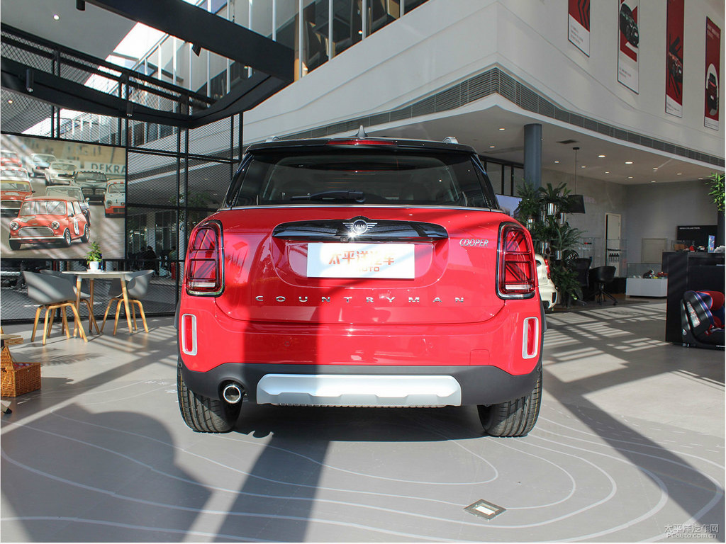 ɫ+tMINI COUNTRYMAN܇^^DƬ