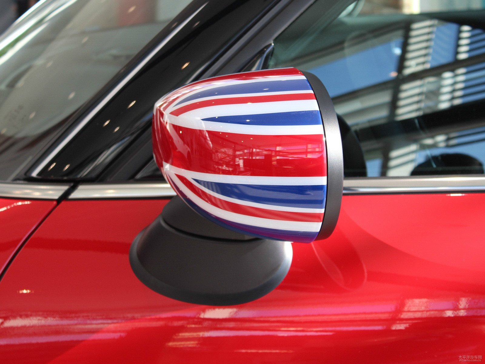 MINI COUNTRYMAN外觀高清大圖