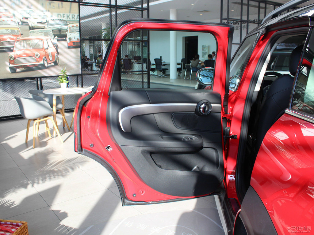 ɫ+tMINI COUNTRYMAN܇(ni)DƬ