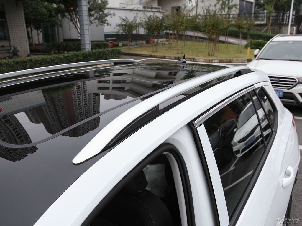極地白探岳GTE車身外觀圖片