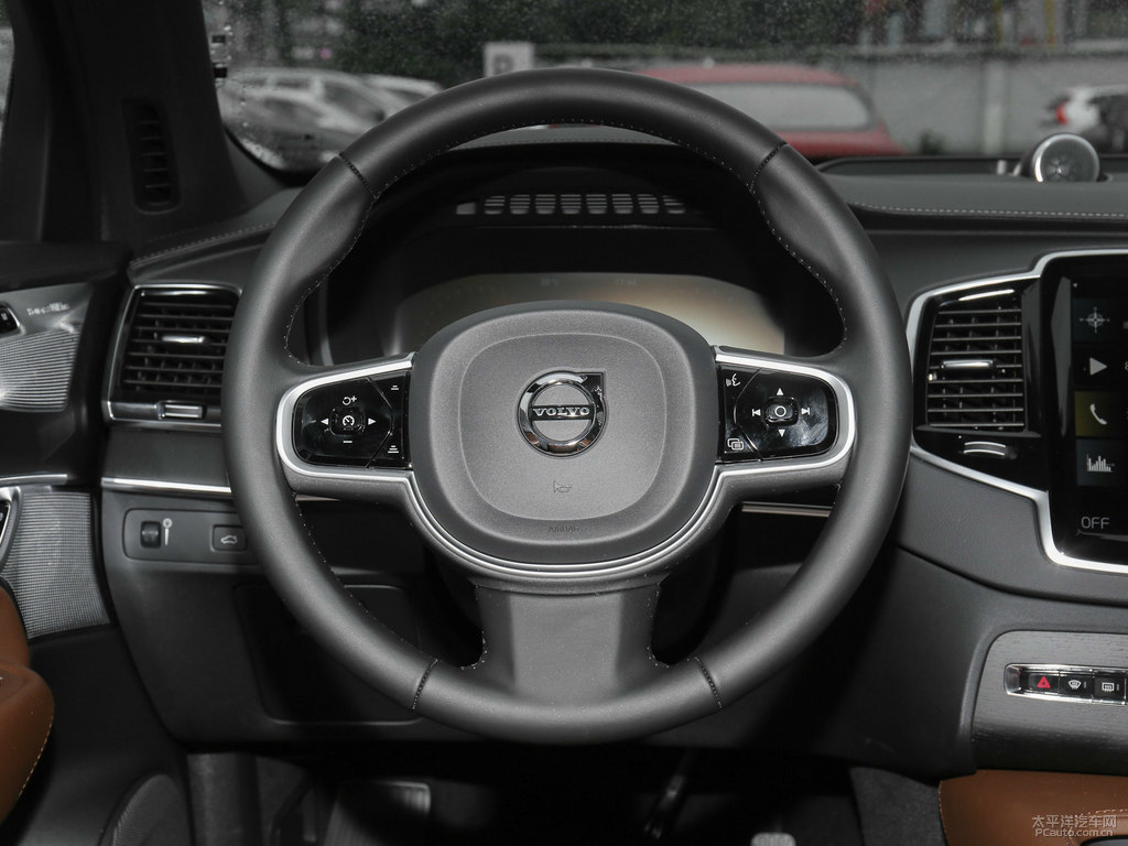 水晶白沃爾沃XC90中控內(nèi)飾圖片