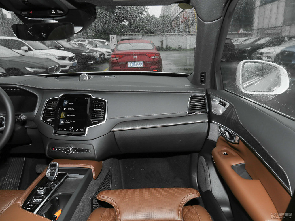 水晶白沃爾沃XC90中控內(nèi)飾圖片