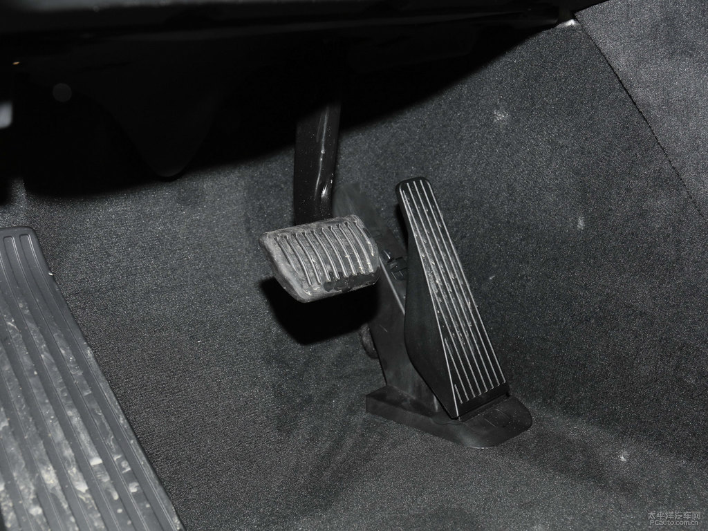 水晶白沃爾沃XC90中控內(nèi)飾圖片