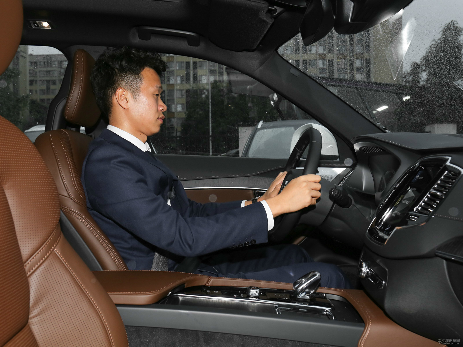 沃爾沃XC90空間高清大圖