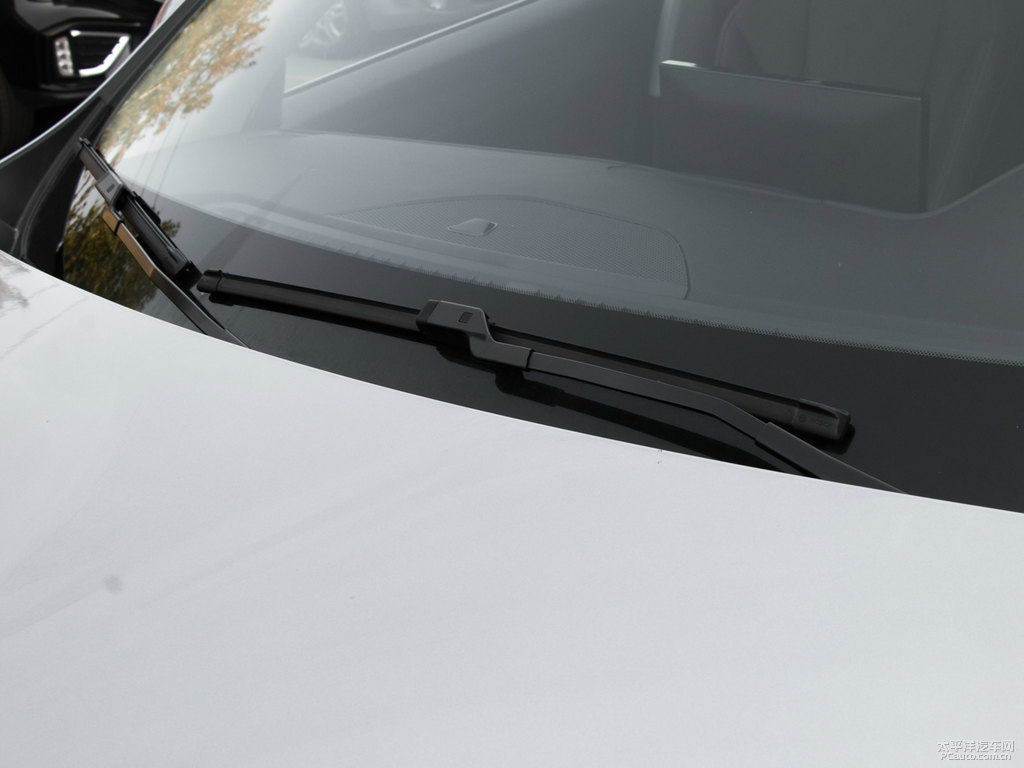 玄英黑魏牌 VV6車身外觀圖片